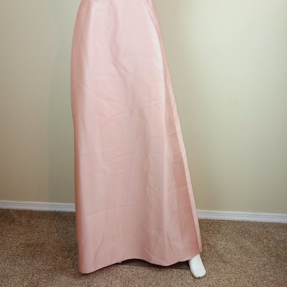 Alfred Sung Sleeveless V-Neck Dress Women's Size 6 Toasted Sugar Satin D778 - Picture 3 of 9